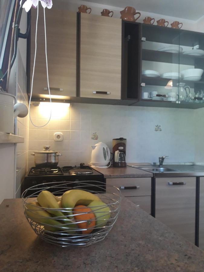 Apartments Angela Zbandaj Екстер'єр фото