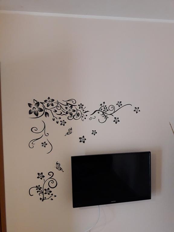 Apartments Angela Zbandaj Екстер'єр фото